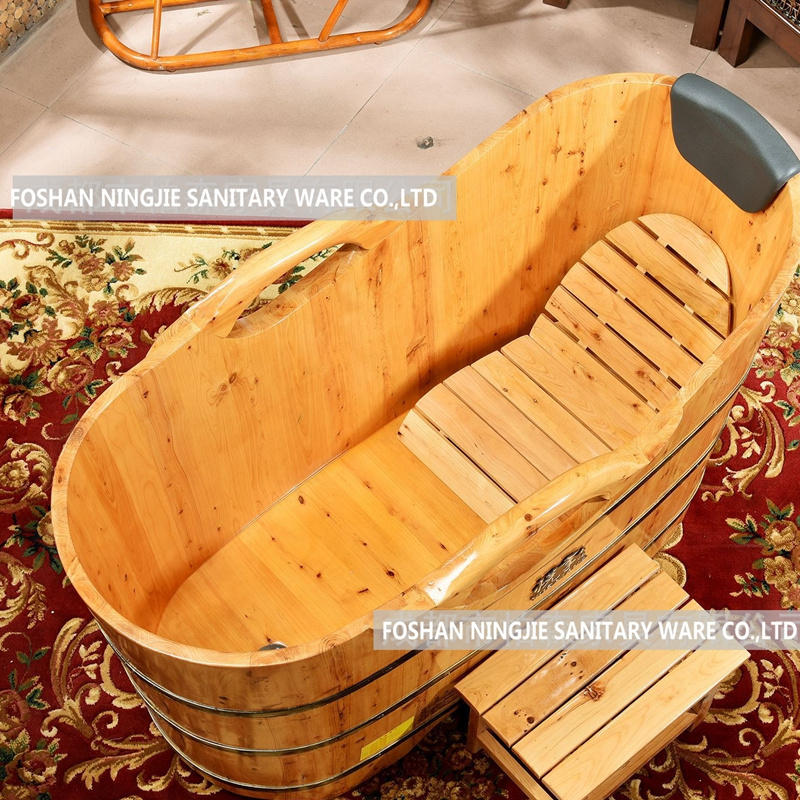 Simple Design Bathroom Freestanding Solid Wooden Barrel Bathtub Wholesale