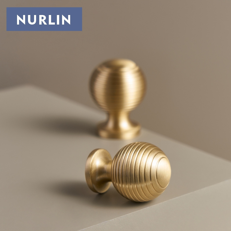 Nurlin French Luxury Brass Cabinet Furniture Drawer Cabinet Door Handle Round Knobs T-Bar Wardrobe Pull