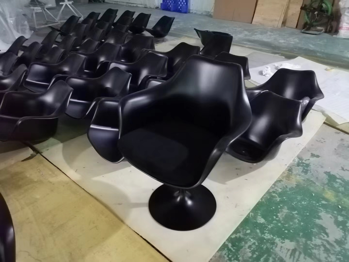 Matt black fabric fiberglass tulip  arm chair