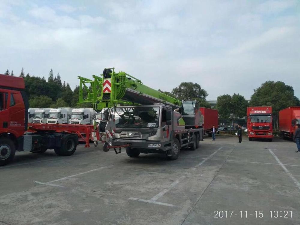 Truck Crane 35 Ton Tricycle Crane Truck Mounted Crane Price QY35V552