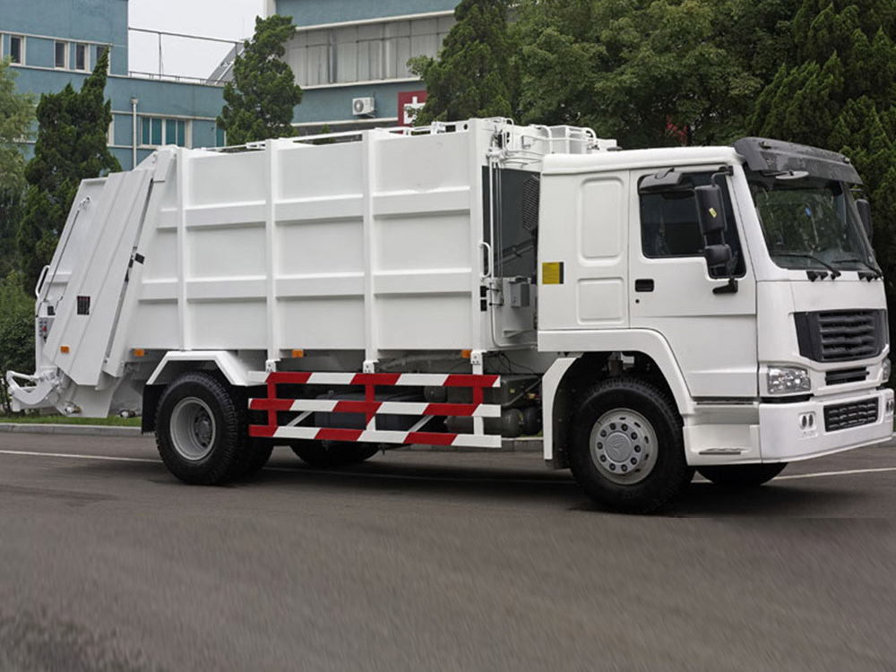 ORIEMAC 6x4 Garbage Truck Small Howo Hook Lift Garbage Truck