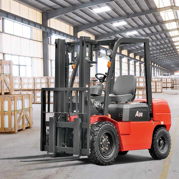 China 3T Loading Capacity  Diesel Forklift Truck Cpcd30