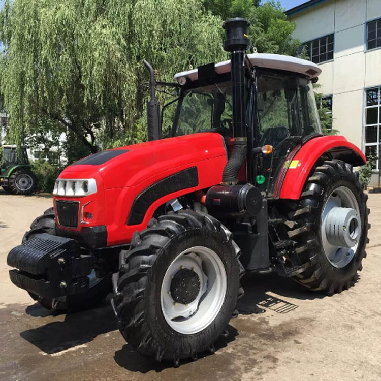 LUTONG Sub Compact Tractor With Loader Mower 70hp Tractor LT704