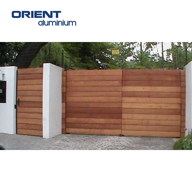 Outdoor Yard Wood Plastic Composite Fence Panel Board Garden Gate Door Privacy Wpc Fence Post Set Kit Price with Aluminum Frame