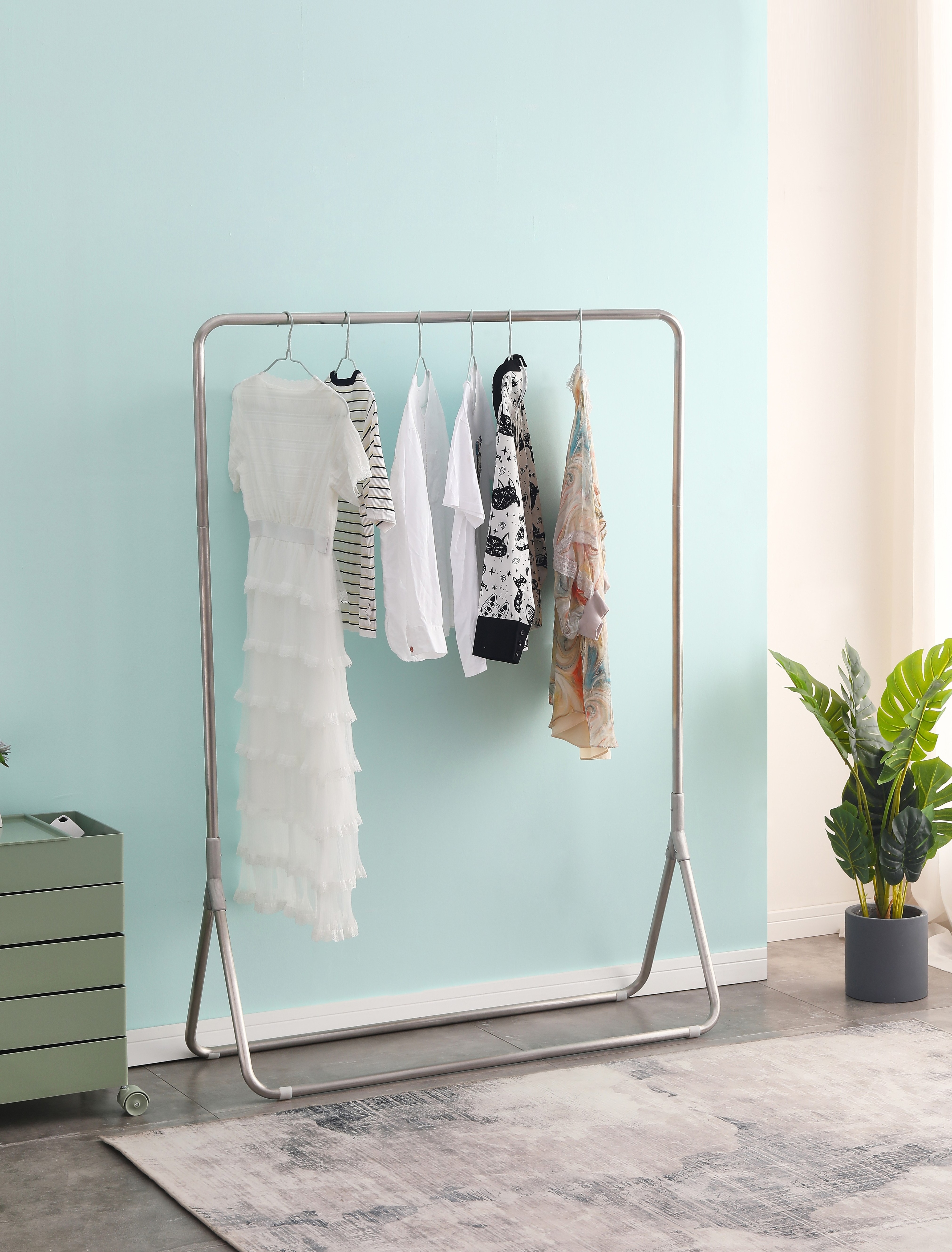 Portable Entryway Hall Bedroom Metal Gold  Clothes Drying Hanger simple floor standing  Hat and Coat rack