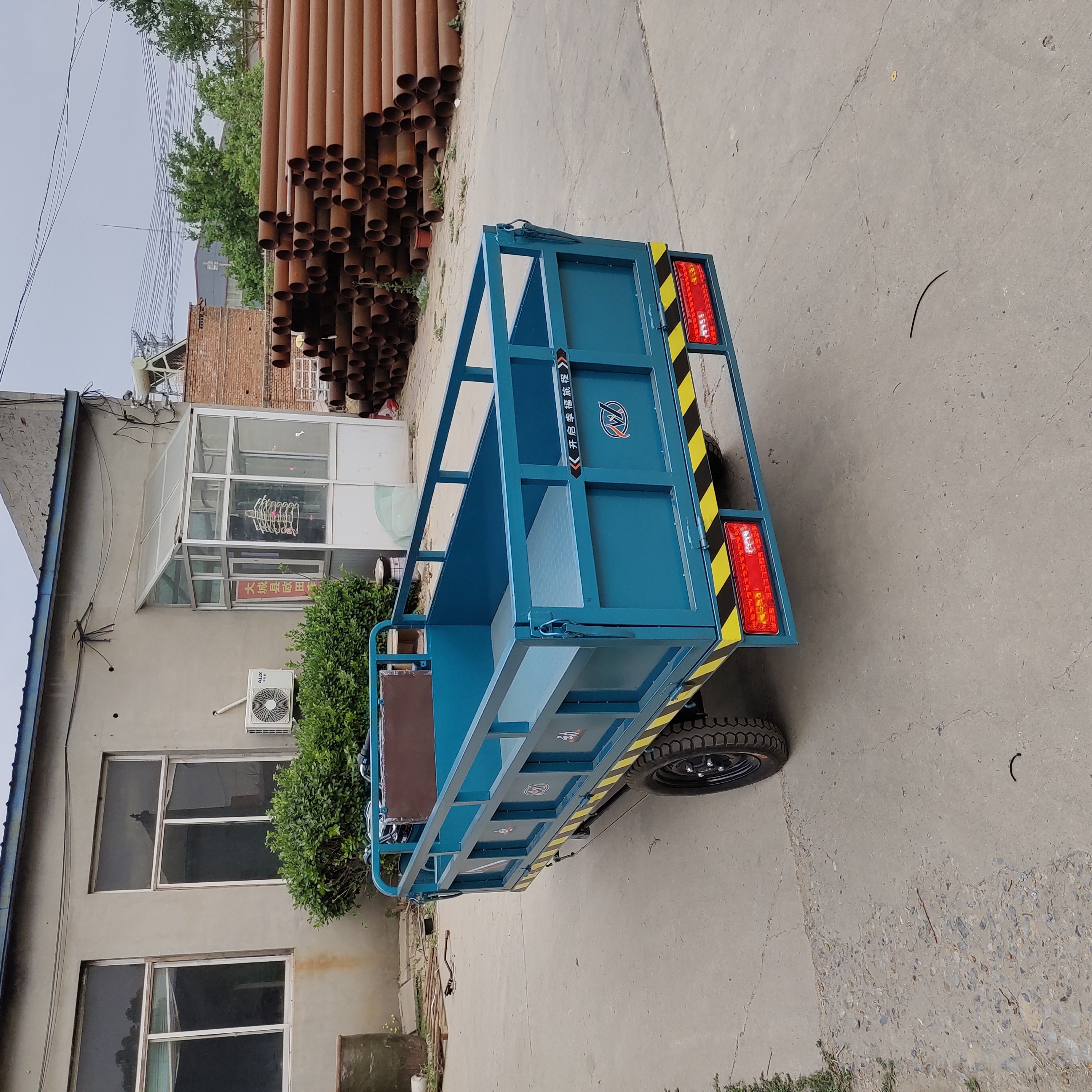 Garden Ranch Tool Cart Popular Design NEDC 35KM Electric Tricycle For Sale