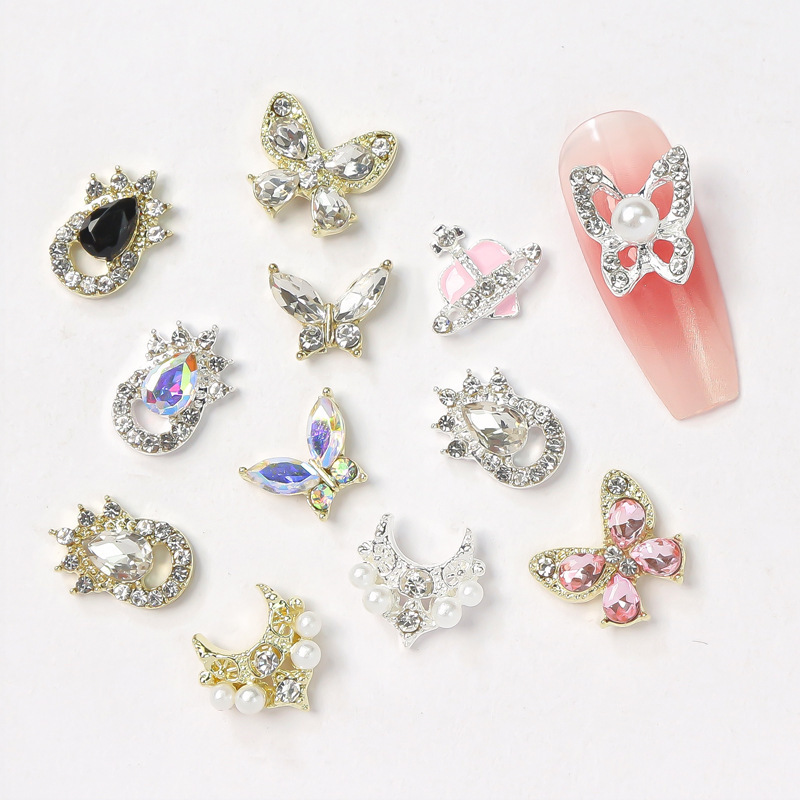 10PCS/bag Metal Rhinestone Alloy Nail Art Accessories Charms 3D cute Butterfly Pearl Heart Jewelry Crystal Nail Art Decoration