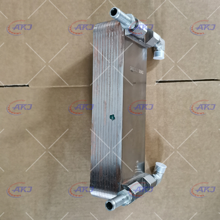 Engine Water Oil  Heat Exchanger for VolVo Wish 20810985 Oil Cooler