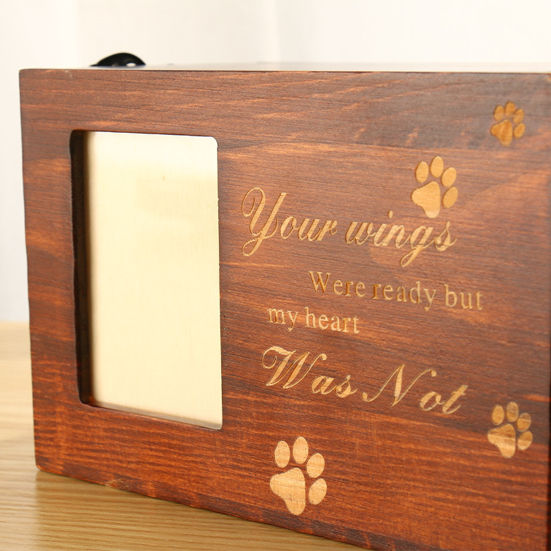 XIYOU Factory Customized Wholesale Pet Funeral Products Customizable patterns and text Solid Wood Pet Urns