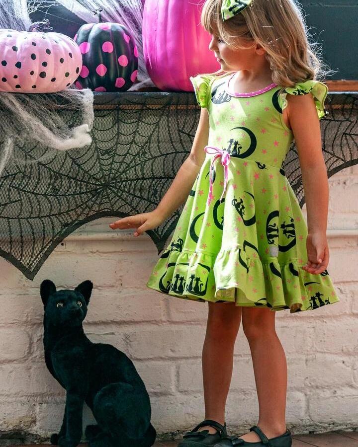 Yiwu Koya factory made wholesale Halloween kids dress lovely girl boutique dress