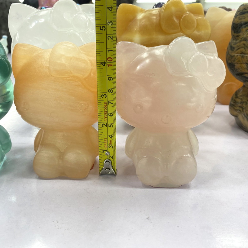 Wholesale 10cm Natural Hello Kitty Carving Hand Carved Crystal KT Carving For Gift