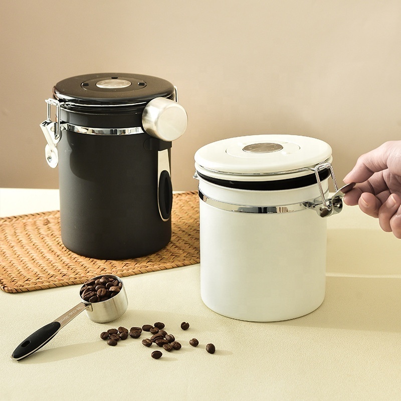 Stainless steel sealed coffee can with spoon and can be used for ventilation and preservation of tea and milk powder can