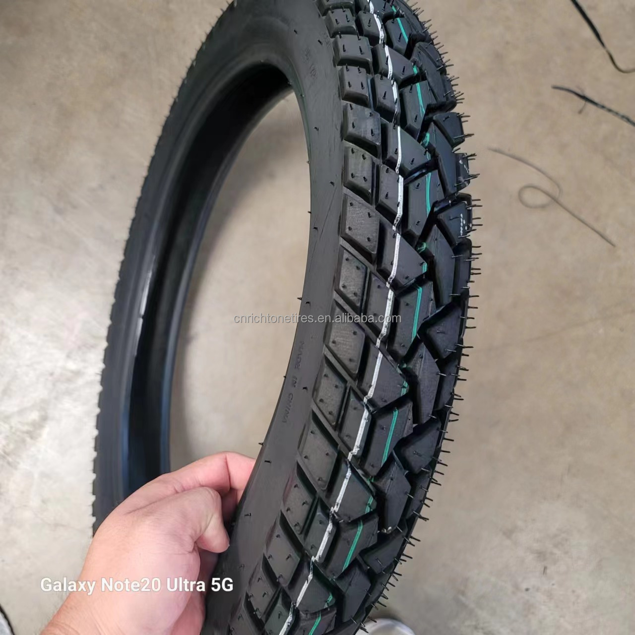 hot sale 300/17 tire motorcycle quick tires motorcycle tubeless tubeless tire for motorcycle by 17