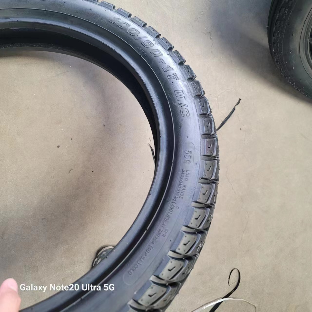 OEM ODM Explosion-proof  Motorcycle Tyre 100/90-17 6pr 8pr Super Wear-resistant Motorcycle Tire /tyre