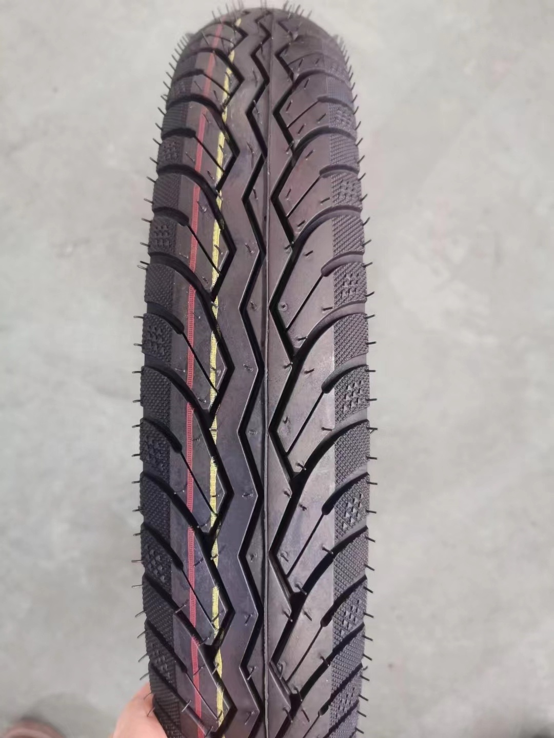 Tsingdao 90 90 17   90 90 18 irc motorcycle tires nylon motorcycle tire motorcycle tire