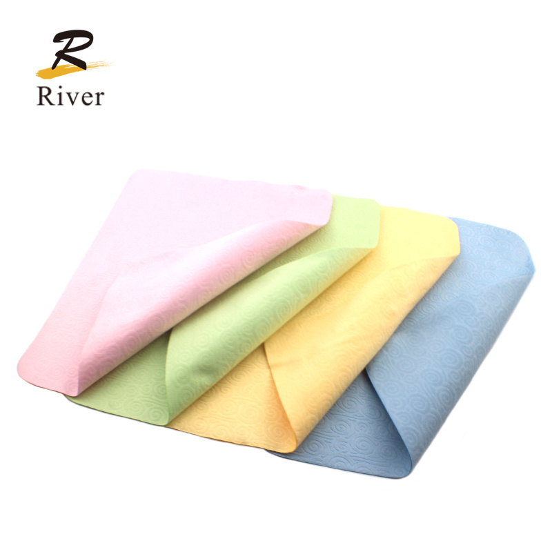 Logo printed microfiber glasses cleaning cloth