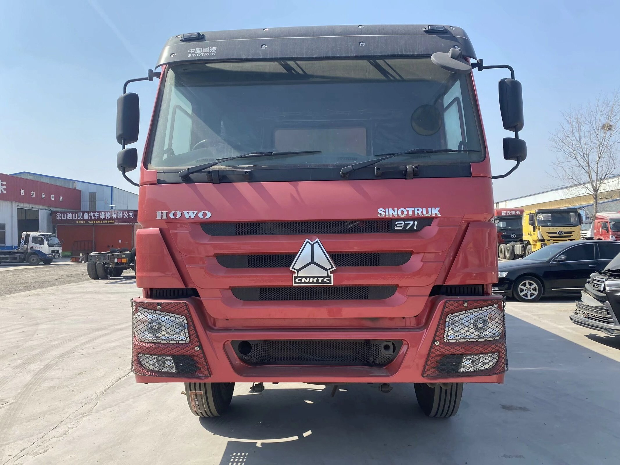 High Condition Tipper Truck 10 12 Wheels Dumper 8x4 CNHTC Dump Truck For Sale