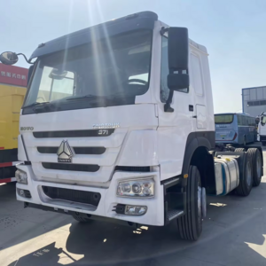 Brand new RHD double sleeper 6X4 HOWO tractor truck 371HP with 1600L extra fuel tank for sale