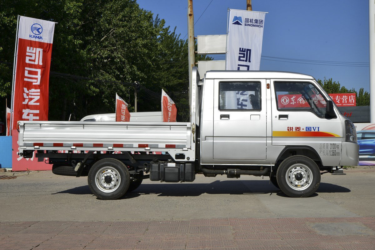 kia 4x4 double cabin and chassis de cami four wheel 1 ton mini cargo trucks with diesel engine for hot sale in Latin America