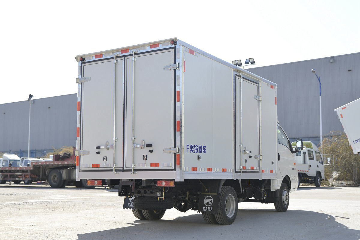 Hot Quality shacman Used 5 Tons Electric Refrigerated Truck For Sale