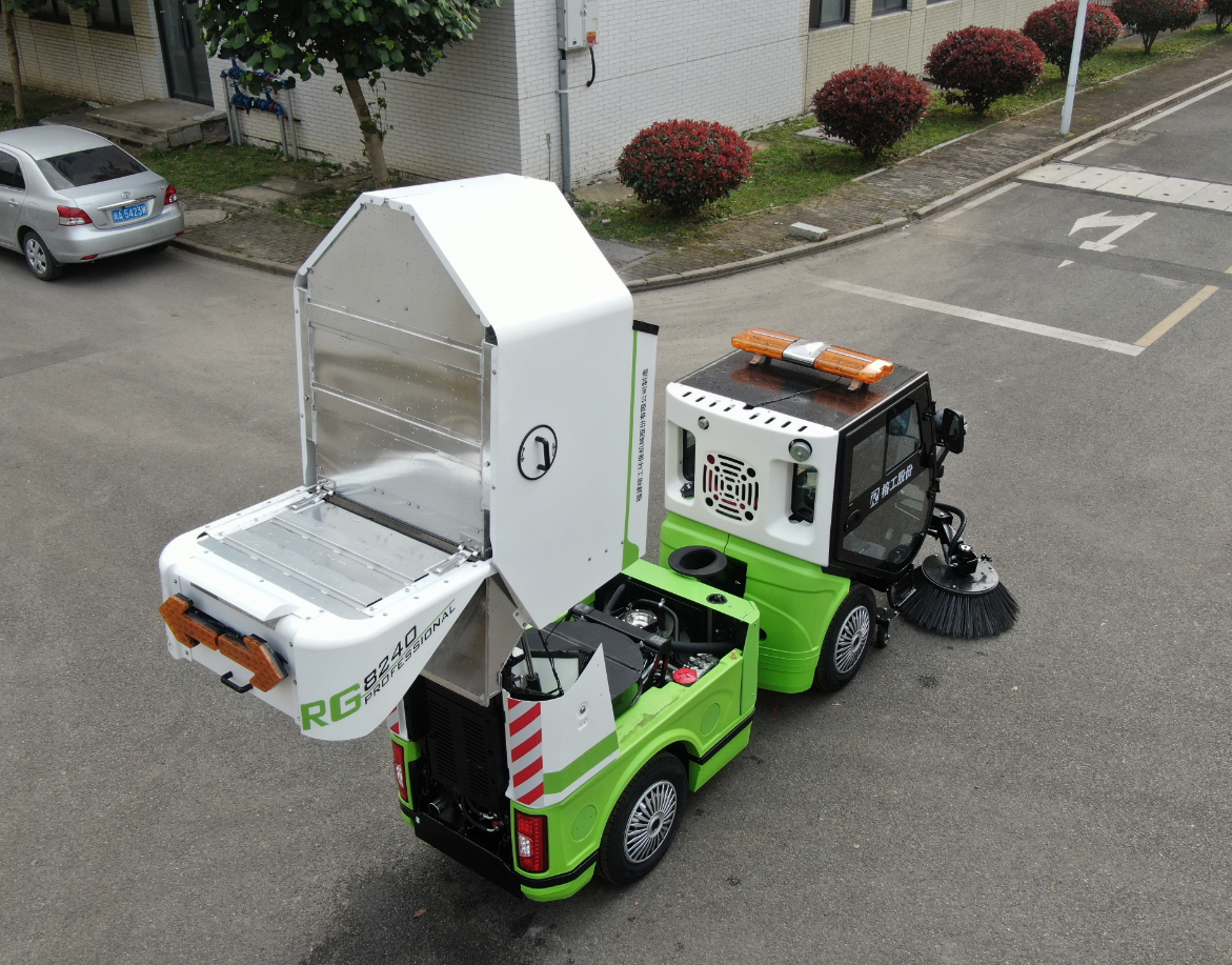 New Product Cleaning Machine Easy Operation For Road Cleaning Compact Road Sweeper on Sale