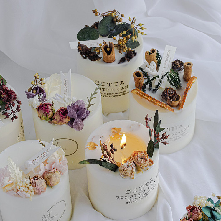 Wholesale Private Label Luxury Candles With Dried Flower Aroma Scented Mother's Day Candle With Glass Lid