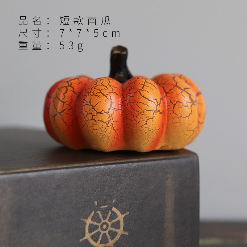 New Pumpkin Lantern Halloween Simulation Pumpkin LED Candle Light Resin Pumpkin Luminous Ornament Arrangement Props