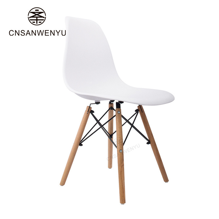 Wholesale Nordic hotel event Contemporary Design Polypropylene PP Sillas Plasticas Chaise Plastic Dining Chairs With Wood Legs