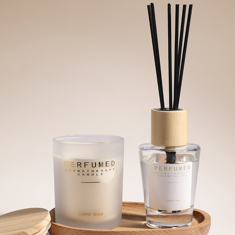 Private Label Luxury Home Oil Fragrance Glass Jar Luxury Aroma Oil Reed Diffuser Gift Set Scented Candles With Gift Box