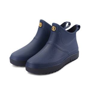 New fashion PVC non slip rain boots for boy mens rubber shoe rain boots manufacturer