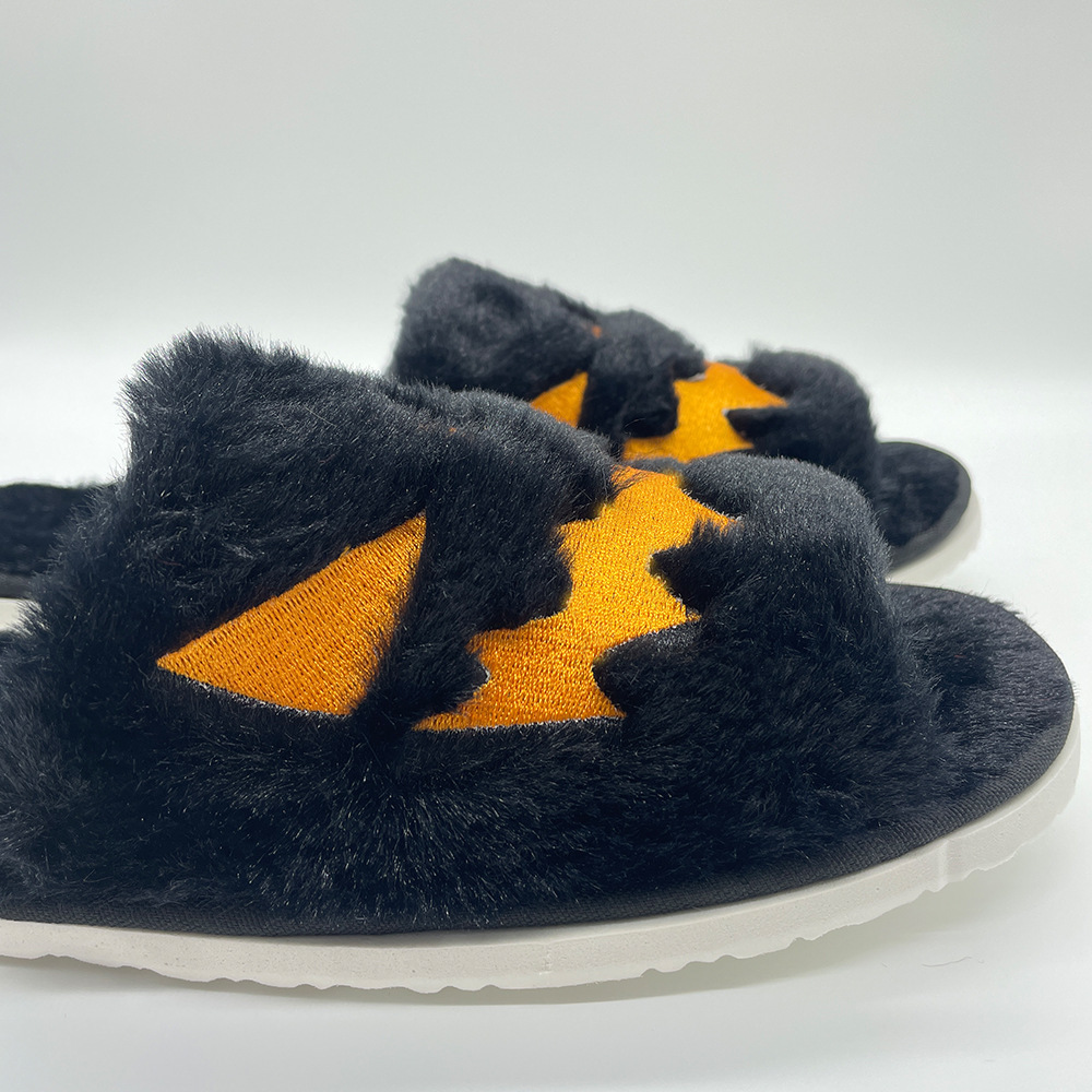 Hot Sale Halloween Pumpkin Flat Bottom Slippers Faux Fur Fuzzy Outdoor Slides Open Toe Plush Slippers Universal Size Unisex