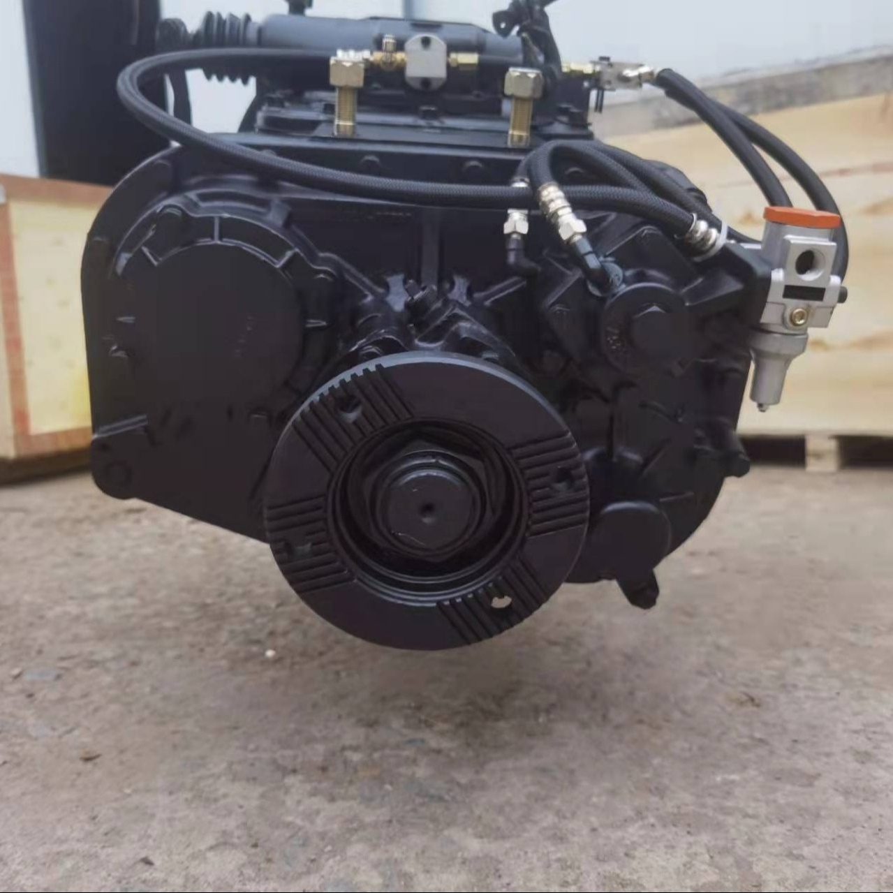 FAST transmission gearbox 8JS118A 8JS125T SHACMAN/SHANXI/DONGFENG/FOTON/BAW/JAC/CANC//HOWO/ TRUCK PARTS.gearbox assembly