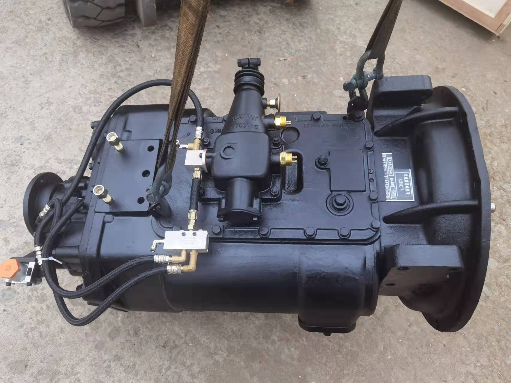 FAST transmission gearbox 8JS118A 8JS125T SHACMAN/SHANXI/DONGFENG/FOTON/BAW/JAC/CANC//HOWO/ TRUCK PARTS.gearbox assembly