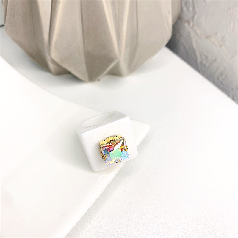 Luxury Crystal Acrylic Rings Geometric Square Rhinestone Resin Rings For Women