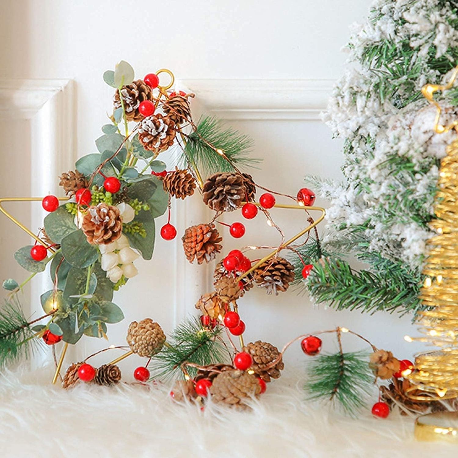 Pine Cone Christmas String Lights 20 LED Battery Operated Christmas Garland with Red Berry Fairy String Lights for Xmas