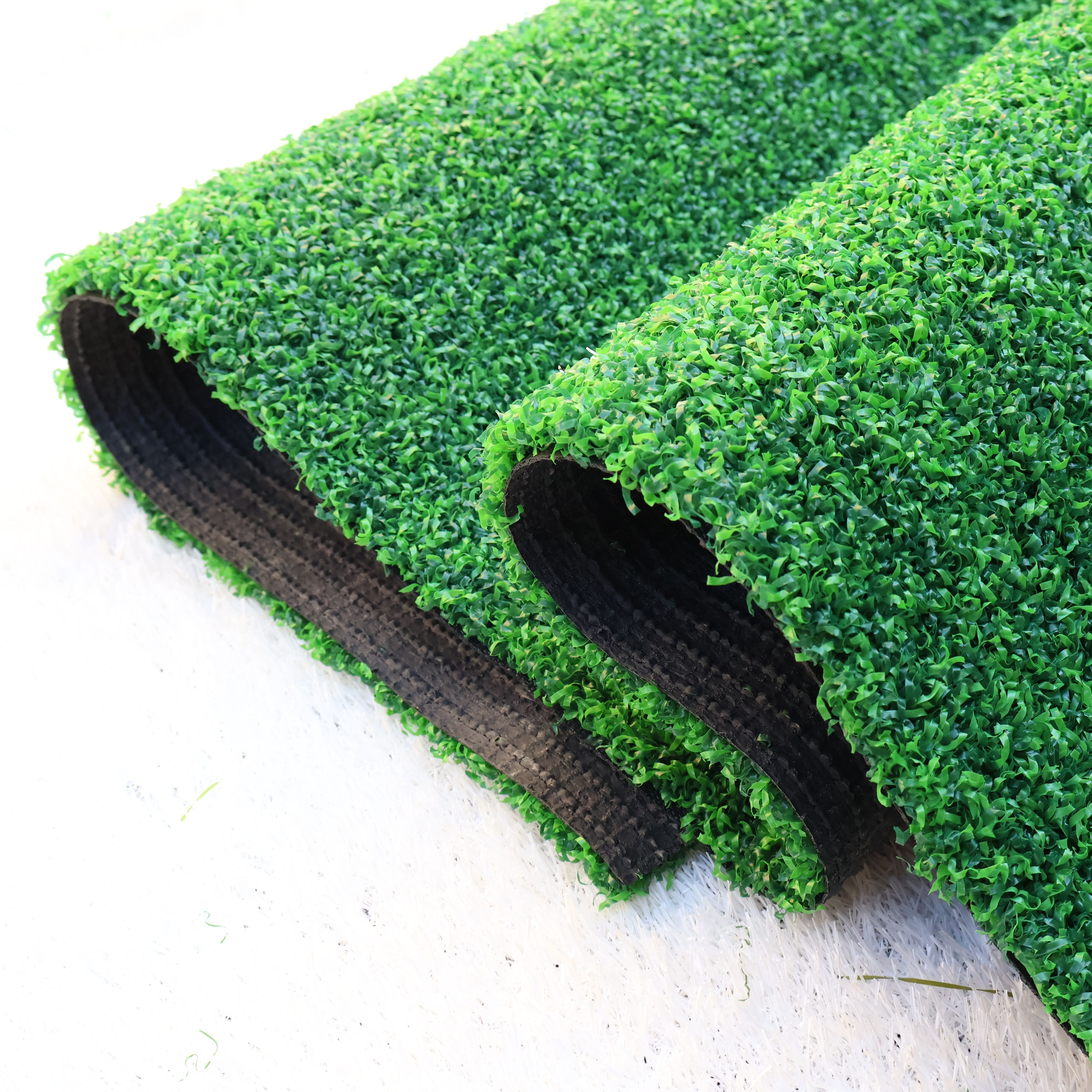 LCG Outdoor Mini Golf Lawn 15mm Used Artificial Golf Grass Putting Green Landscaping Grass