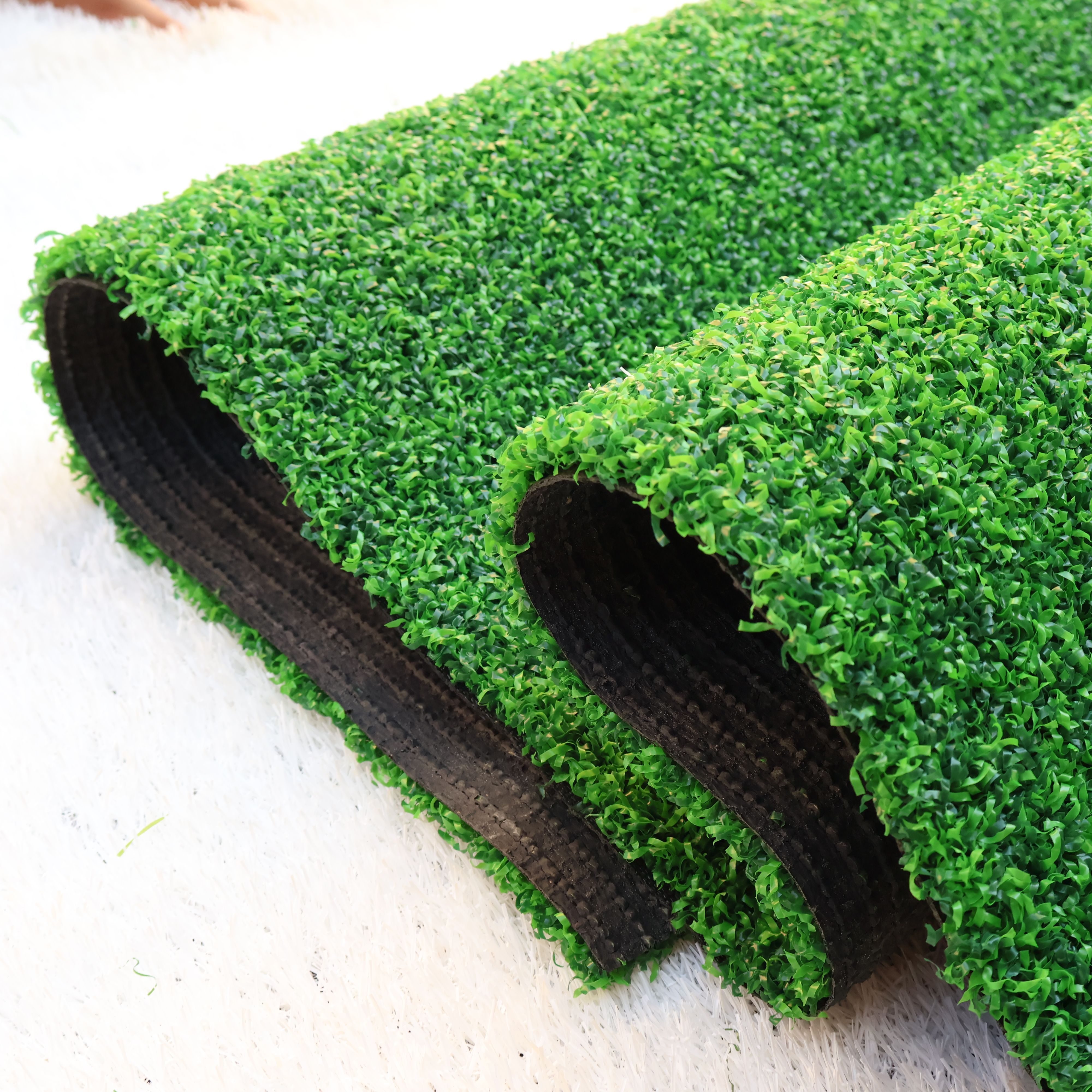 LCG Outdoor Mini Golf Lawn 15mm Used Artificial Golf Grass Putting Green Landscaping Grass