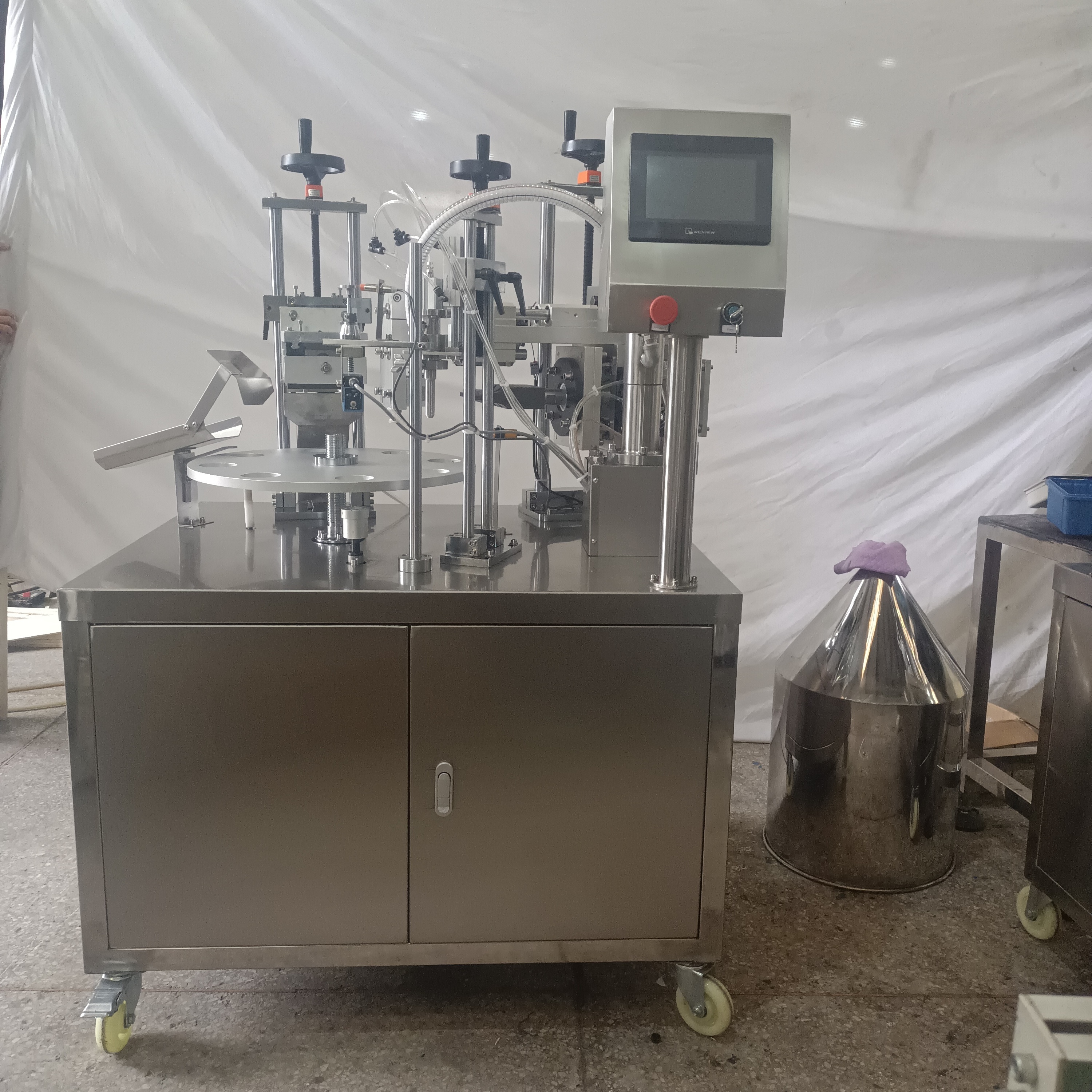 Rotary ointment cosmetic cream soft tube filling and sealing machine ultrasonic heat sealing machine