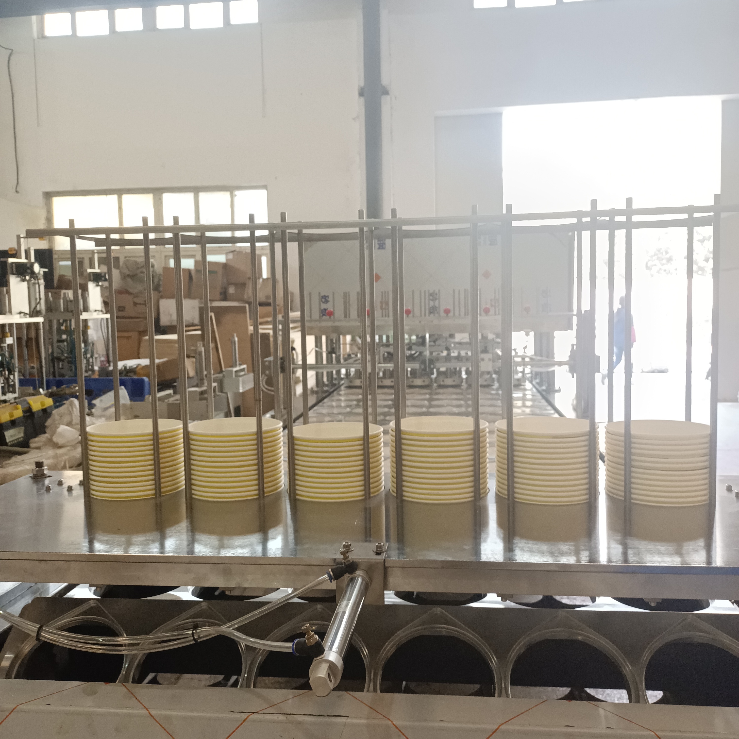 Factory Non-standard Custom Packaging Equipment Yogurt Jelly Cup Noodle Filling Sealing Machine