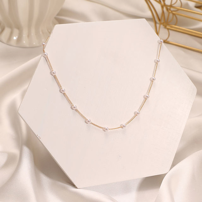 Korean Style Dainty Pearl Chocker Necklace Summer Beach Gold Plated Pearl Chain Necklace for Women Girls