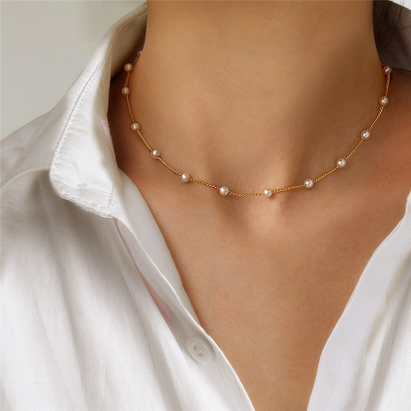 Korean Style Dainty Pearl Chocker Necklace Summer Beach Gold Plated Pearl Chain Necklace for Women Girls