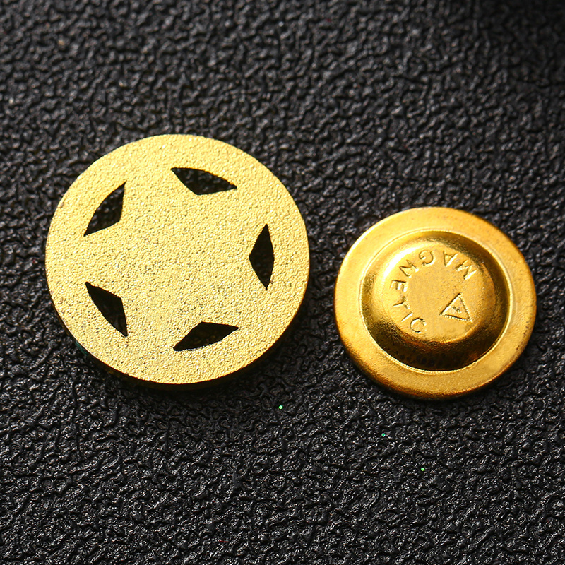 Metal iron material custom 3D magnet gold pin badges