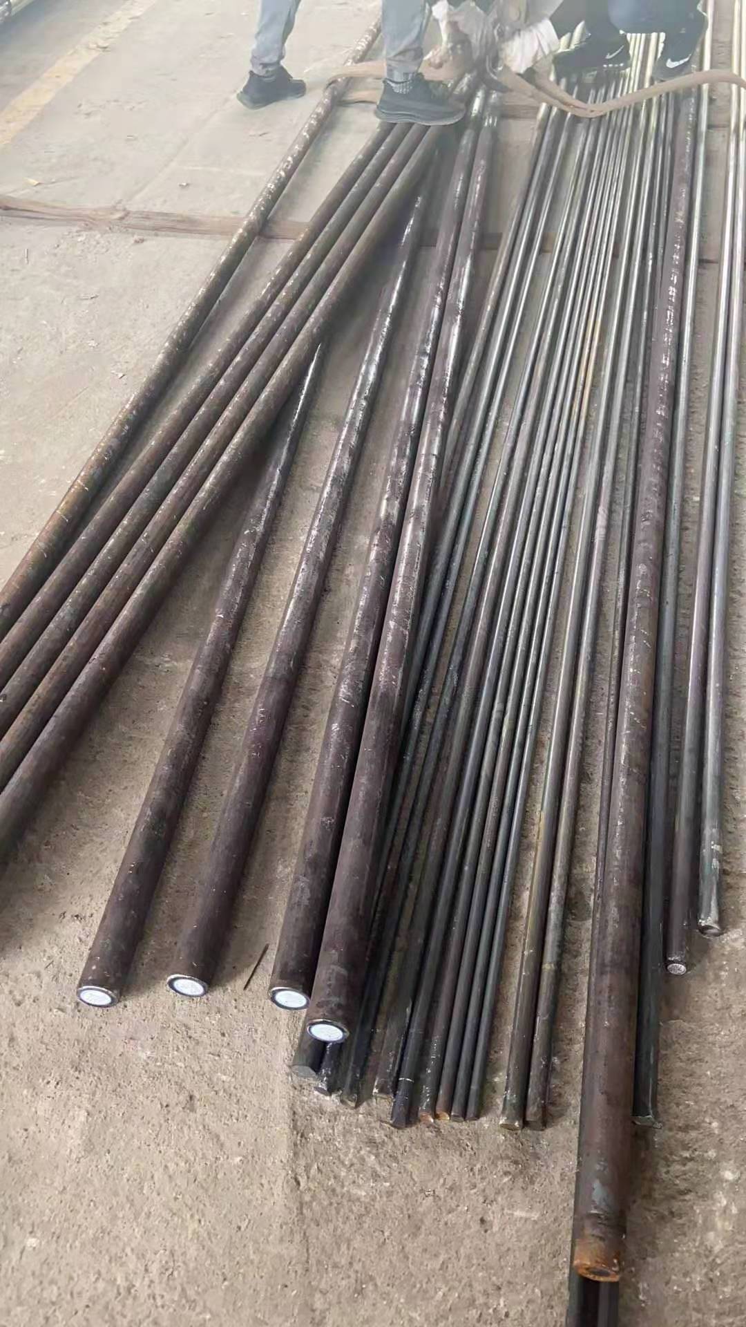 Low Price tool steel-Die mould tool steel 42CrMo SAE 1045 4140 4340 8620 8640 5210 5140 ST37 alloy steel round bars