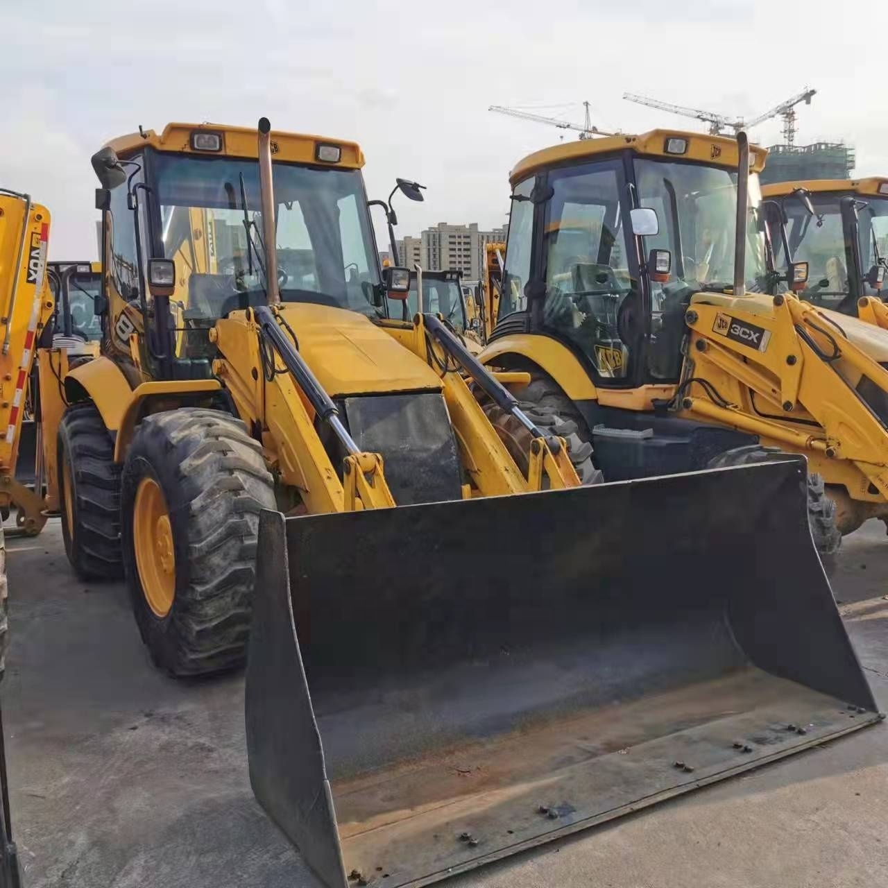 Towable Backhoe Earth-moving Machinery Japan Used Backhoe Loader In Stock JCB 4CX