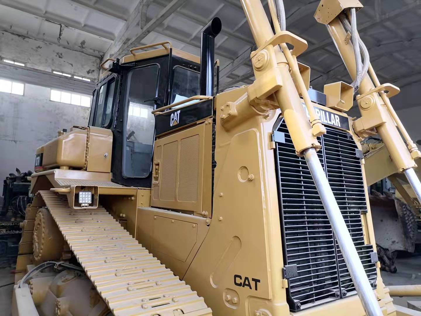 Used caterpillar d7r bulldozer with good quality cat d7r original d7 dozer for sale