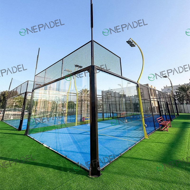 Artificial Grass Sports Court Equipment for Padel Sport Courts.