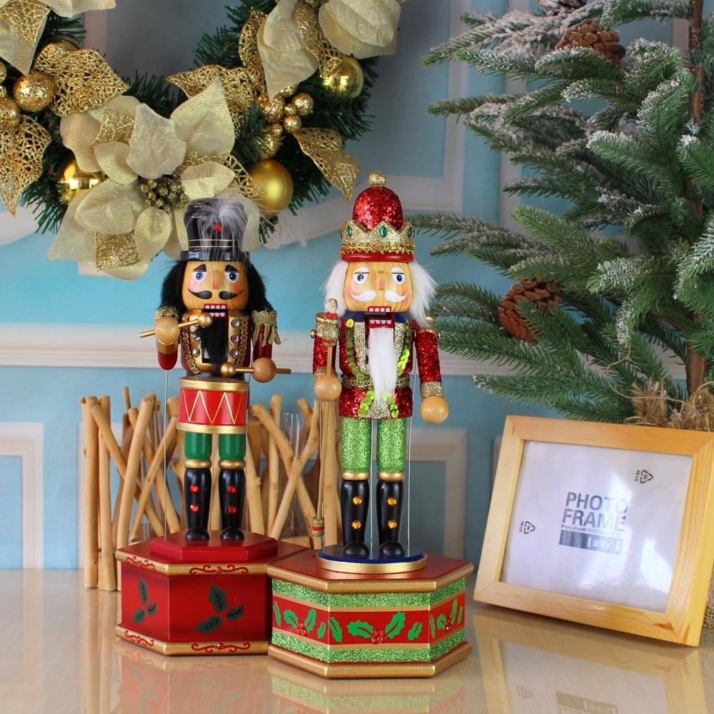 Hot Sale New Products Clockwork band music wooden soldiers Christmas Wooden Nutcracker