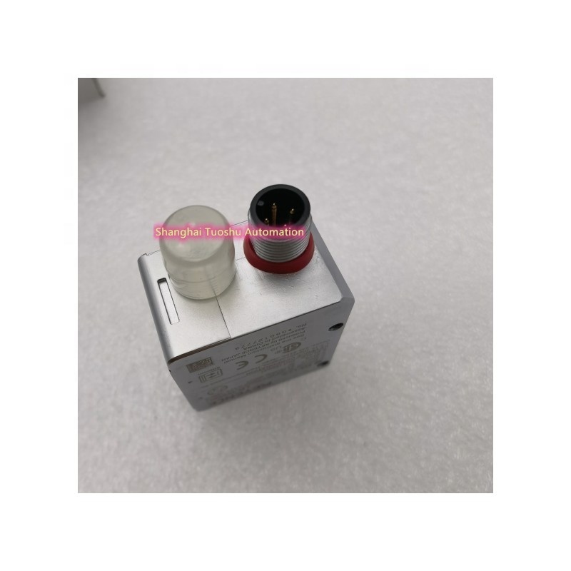 Keyence  LR-W10C Fiber type M12 connector 4pin type