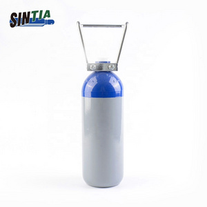 Factory Co2 Cartridge High Quality 2.7L Gas Cylinder with Valve and Steel Handle