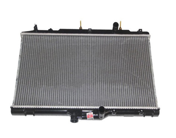 heavy duty truck engine radiator  for MITSUBISHI FUSO 8DC9 6D24 mixer parts